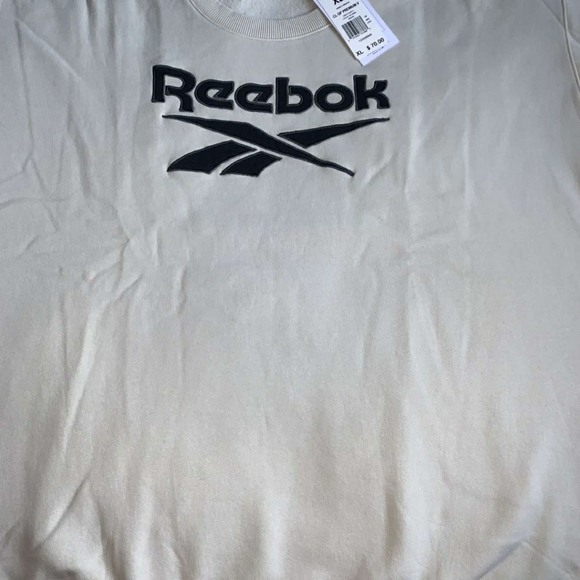 Reebok Washed Vector Crew Neck Sweatshirt - Picture 2 of 9